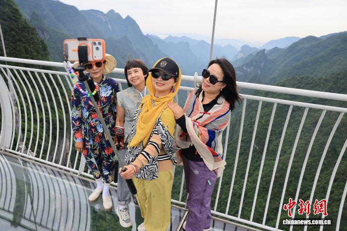 挑战与机遇并存：C7娱乐引领数字娱乐新浪潮 - c7娱乐